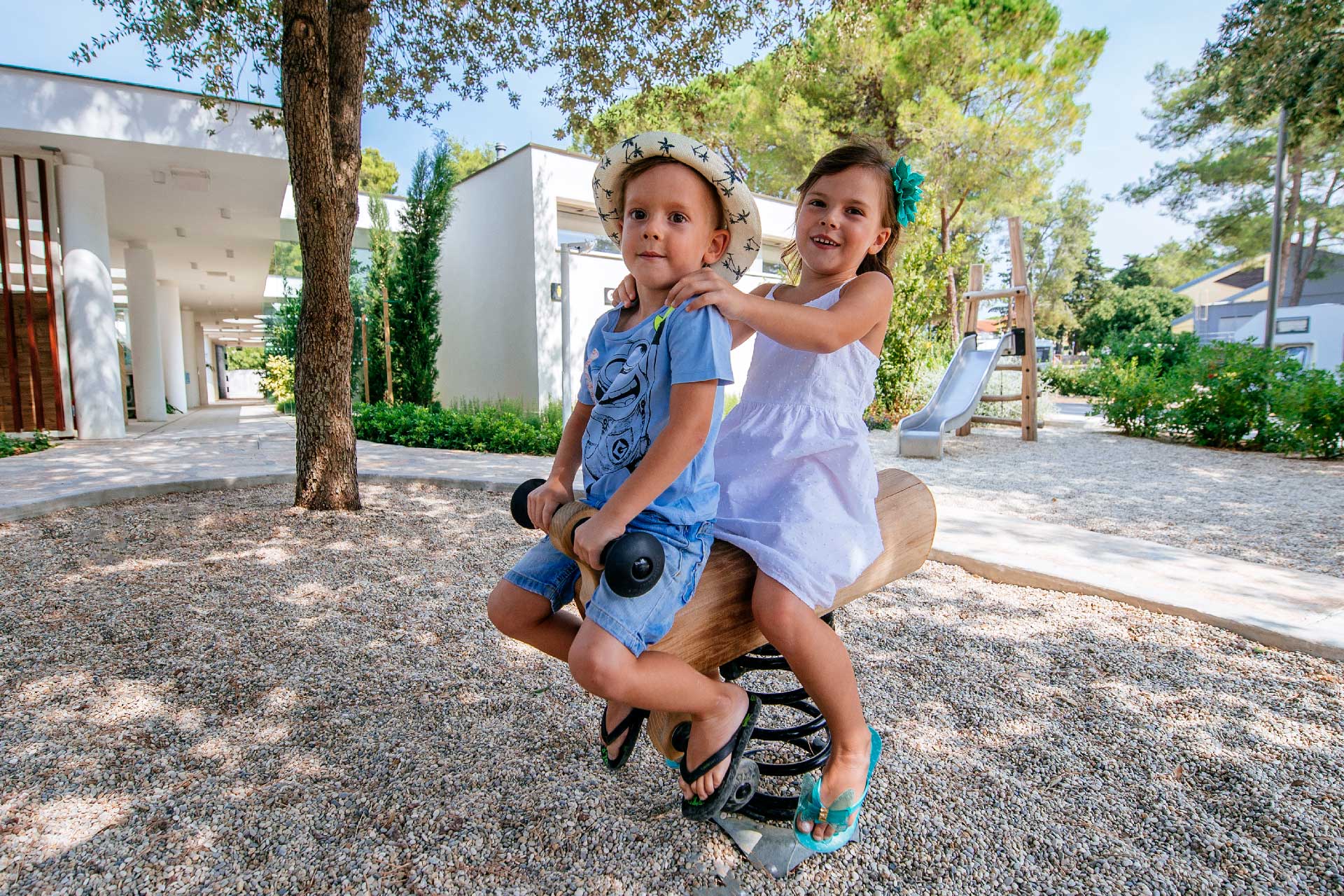 Parco giochi per bambini presso Zaton Holiday Resort Parco giochi per bambini presso Zaton Holiday Resort