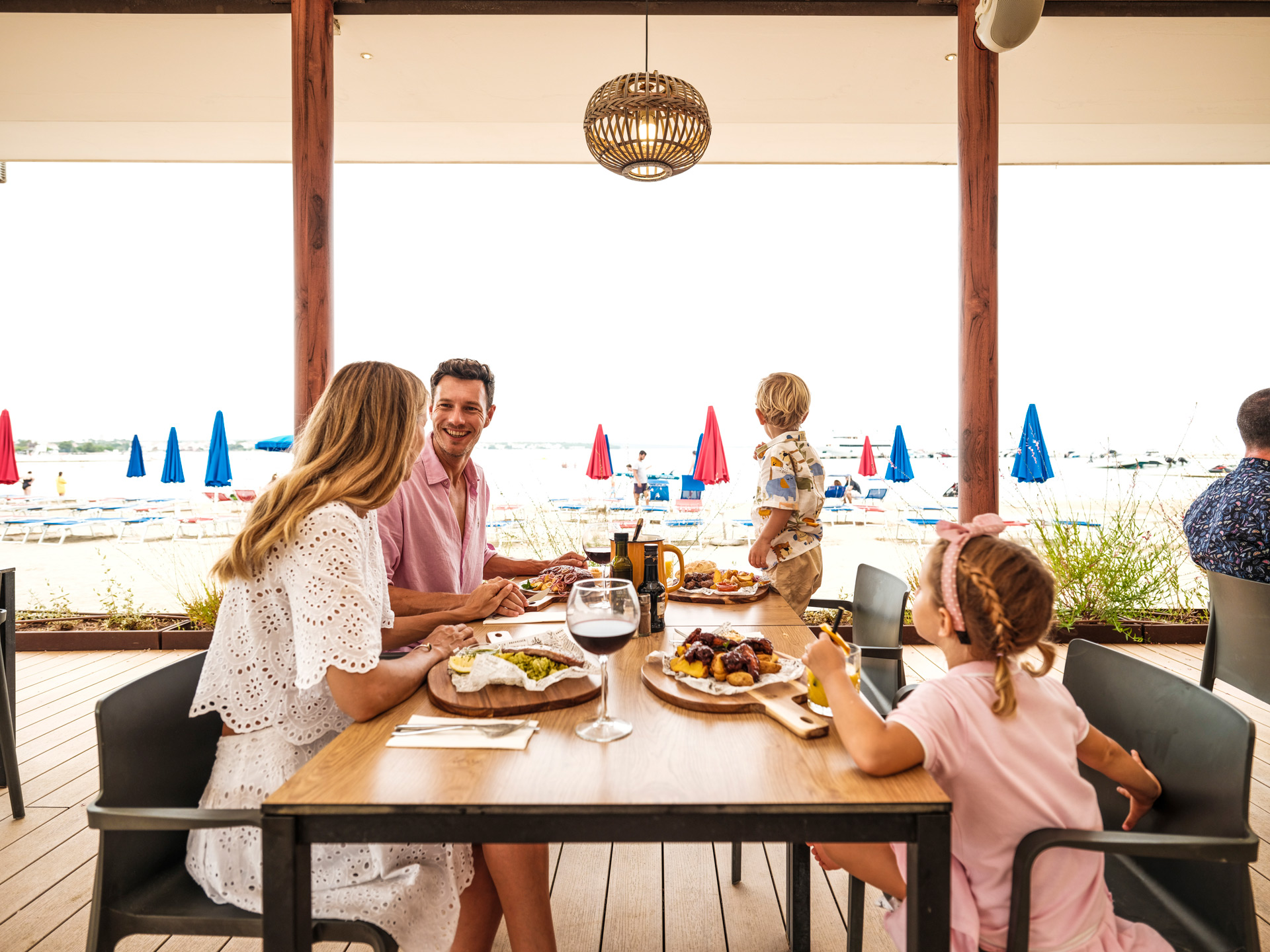 Family dining at Zaton Holiday Resort Zaton Holiday Resort