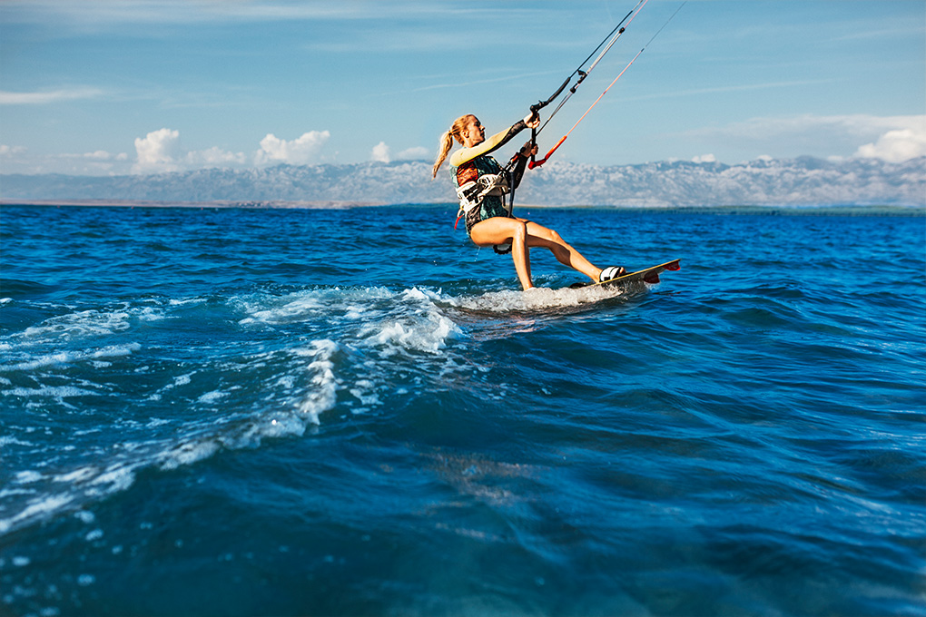 Ein Kitesurfing Abenteuer im Urlaub in Zaton (Bildquelle: Zadar Region - Kitesurfing in Nin)
