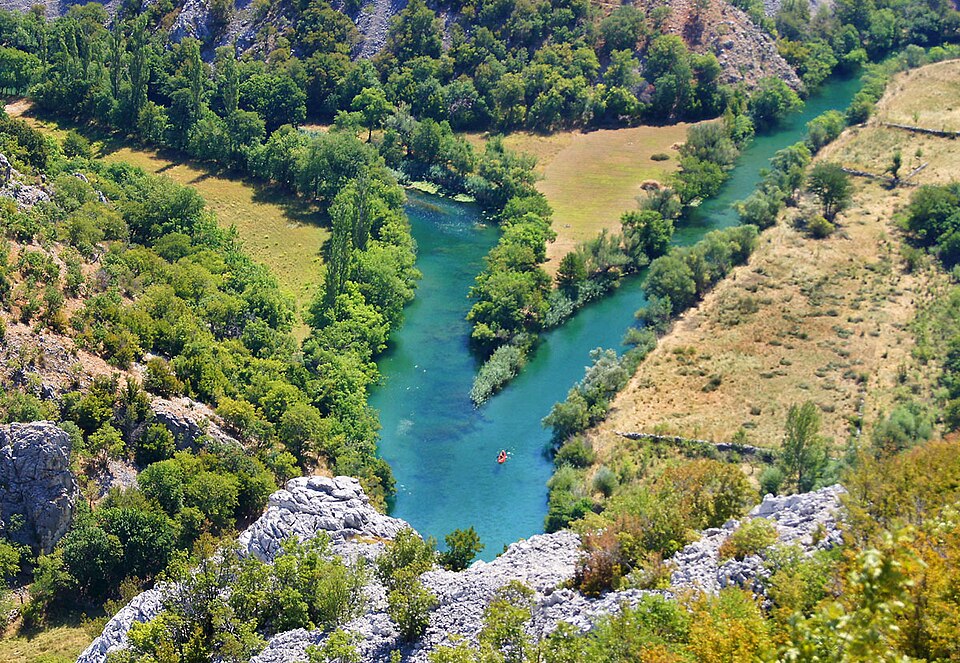 File:DSC00848cc junction zrmanja krupa.jpg